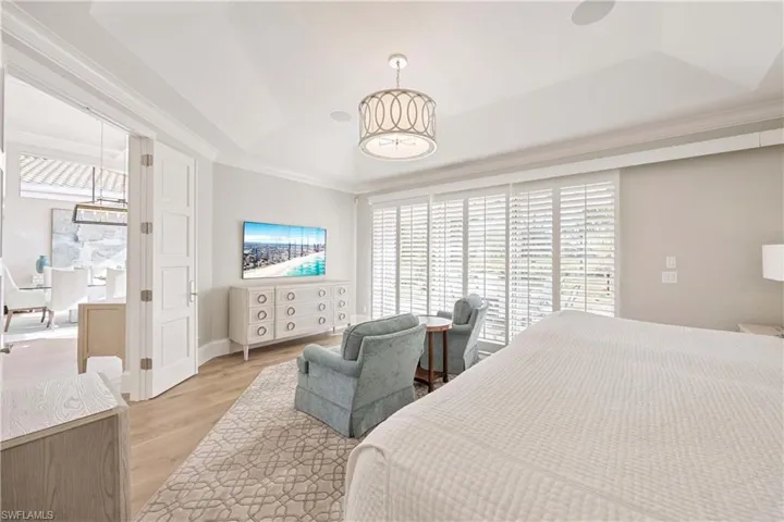 7980  Grand Bay  DR, Naples, FL 34108