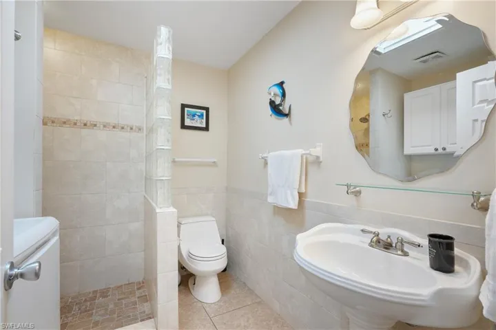 Guest Bathroom/Second Floor.