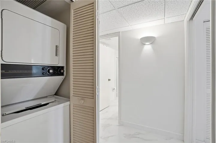 2nd set of laundry - washer/dryer