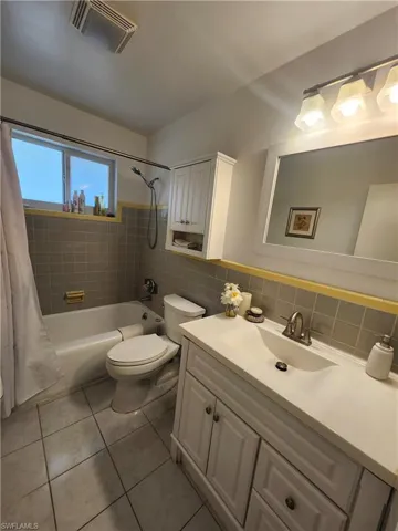 8750 Sw 42 St, Miami, Florida 33165