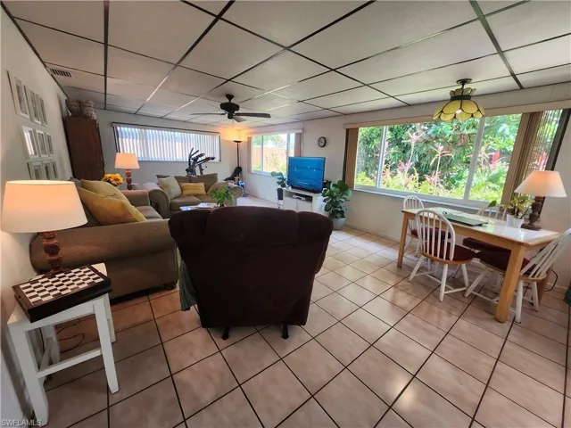8750 Sw 42 St, Miami, Florida 33165