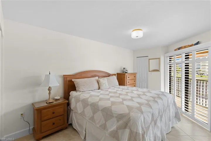 25850  Hickory  BLVD, Bonita Springs, FL 34134