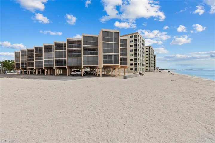 25850  Hickory  BLVD, Bonita Springs, FL 34134
