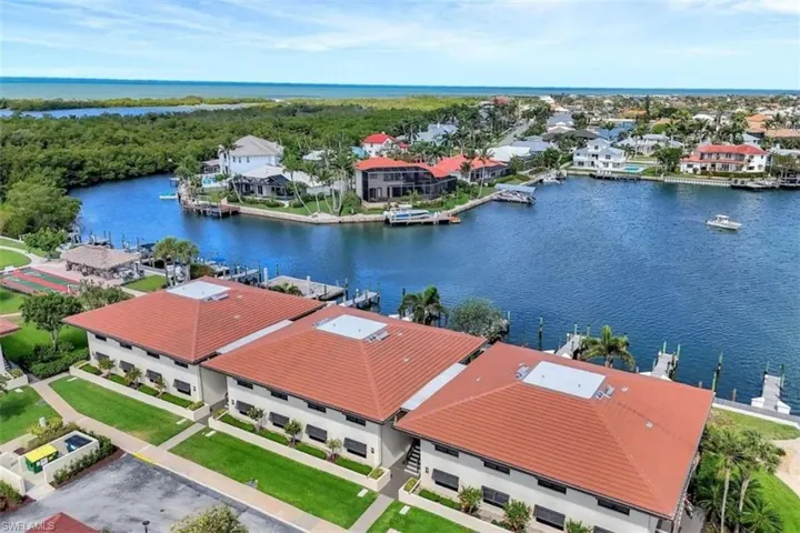 543 Seaview Ct J1, Marco Island, Florida 34145