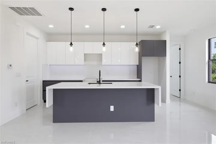 1222 Earnest St E, Lehigh Acres, Florida 33974