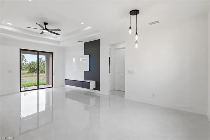 1222 Earnest St E, Lehigh Acres, Florida 33974