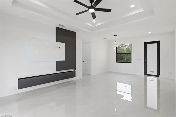 1222 Earnest St E, Lehigh Acres, Florida 33974