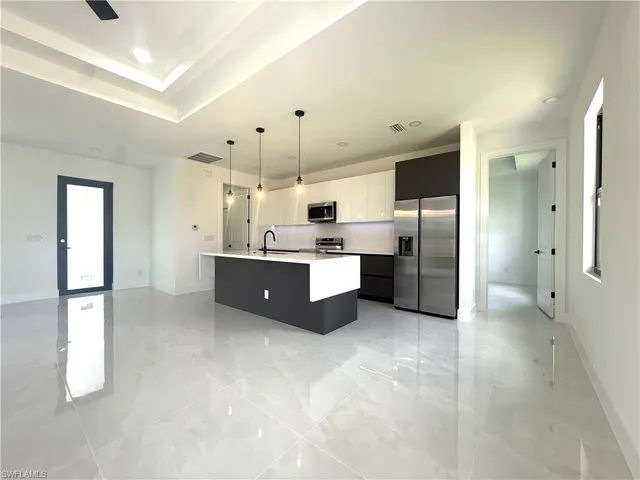 1222 Earnest St E, Lehigh Acres, Florida 33974