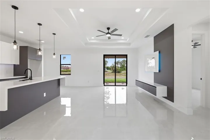 1222 Earnest St E, Lehigh Acres, Florida 33974