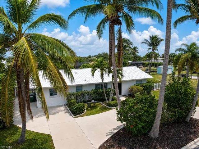 1019 Wyomi Dr, Fort Myers, Florida 33919