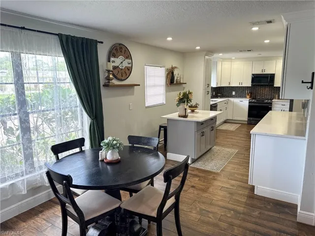 1019 Wyomi Dr, Fort Myers, Florida 33919