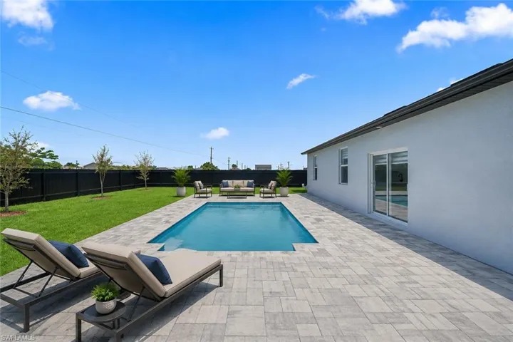 103 Diplomat Pkwy E, Cape Coral, Florida 33909