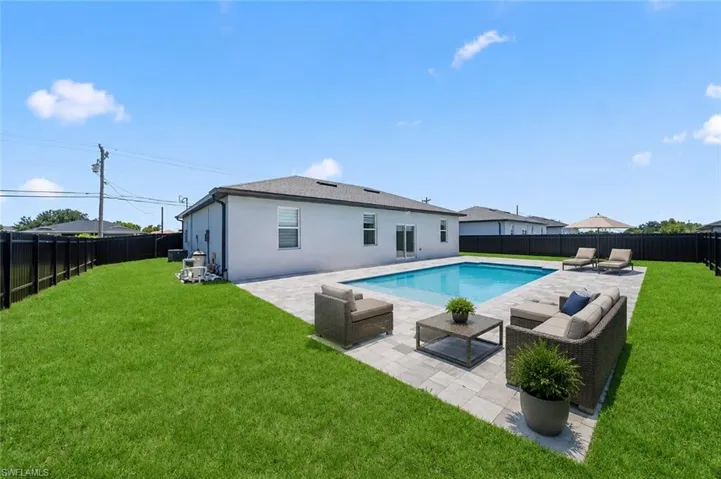 103 Diplomat Pkwy E, Cape Coral, Florida 33909
