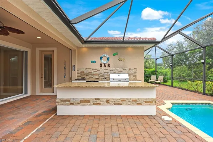 Granite countertops on the outdoor kitchen