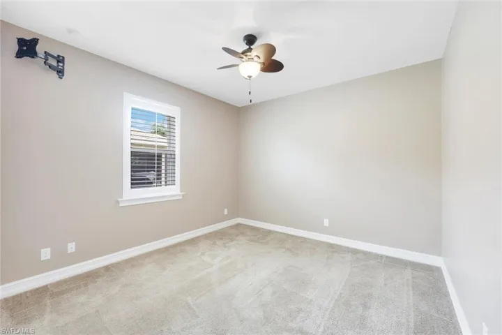 Guest bedroom