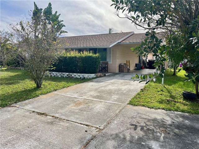 215 Purdue ST, LEHIGH ACRES FL 33936