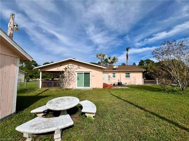 215 Purdue ST, LEHIGH ACRES FL 33936