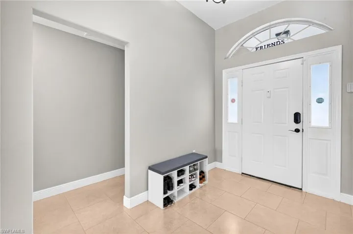 1417 Nw 16th Pl, Cape Coral, Florida 33993