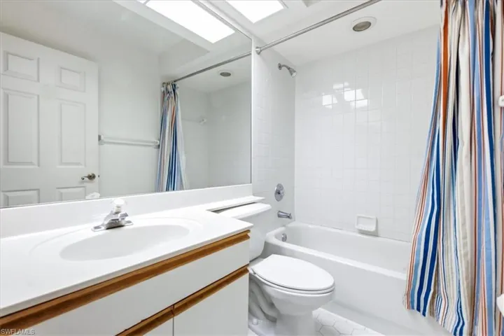 Tub/shower combo