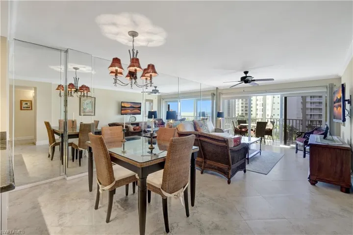 1  Bluebill  AVE, Naples, FL 34108