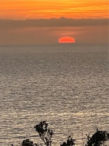 Sunset from 707 lanai