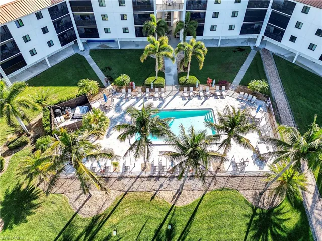 Community pool