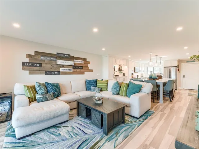 Selling furnished
