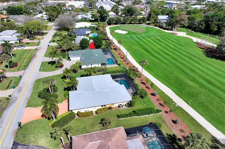 326  Burning Tree  DR, Naples, FL 34105