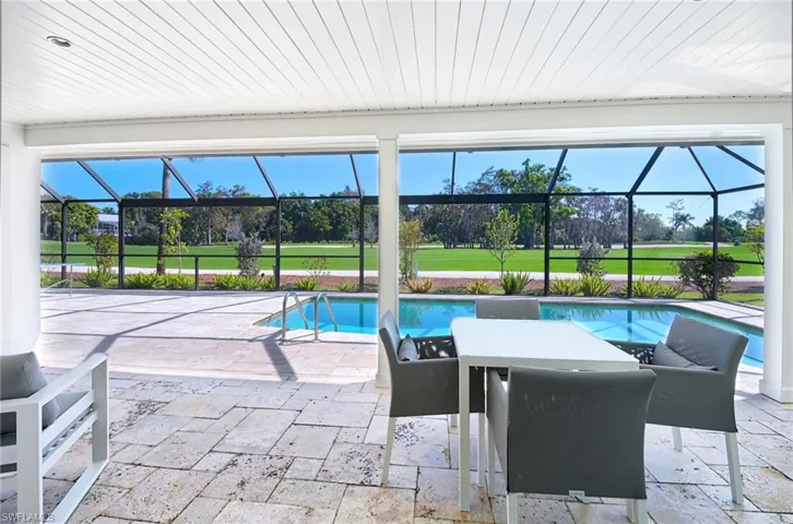 326  Burning Tree  DR, Naples, FL 34105