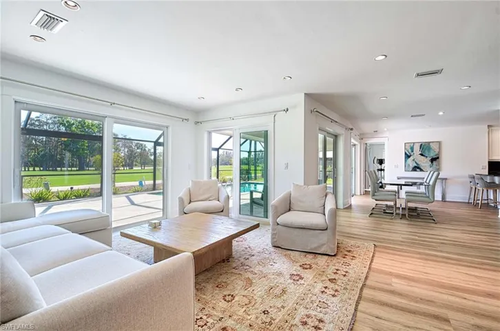326  Burning Tree  DR, Naples, FL 34105