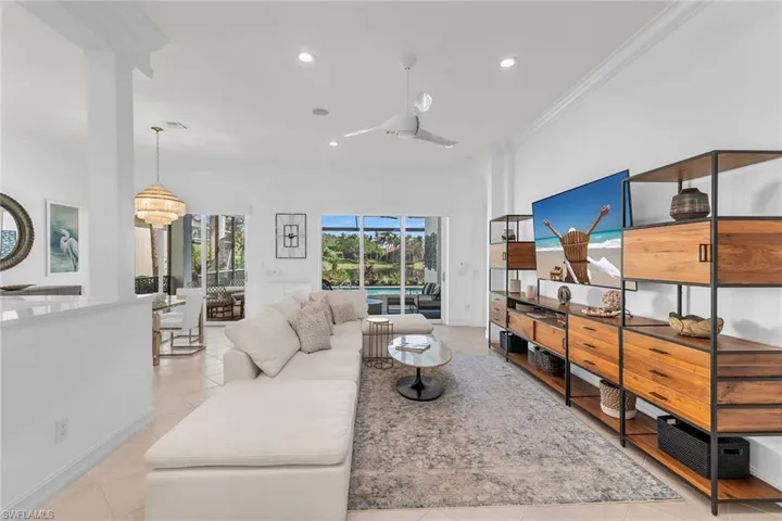 8544  Mallards  WAY, Naples, FL 34114