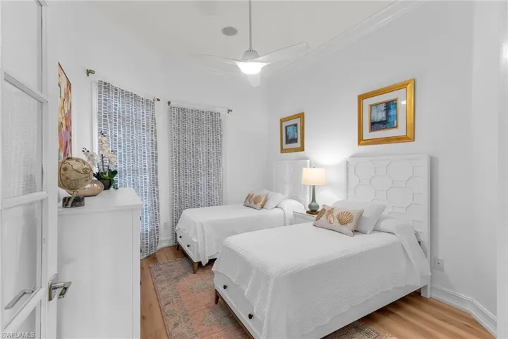 8544  Mallards  WAY, Naples, FL 34114