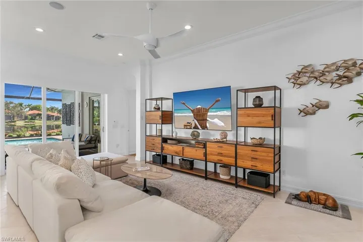 8544  Mallards  WAY, Naples, FL 34114