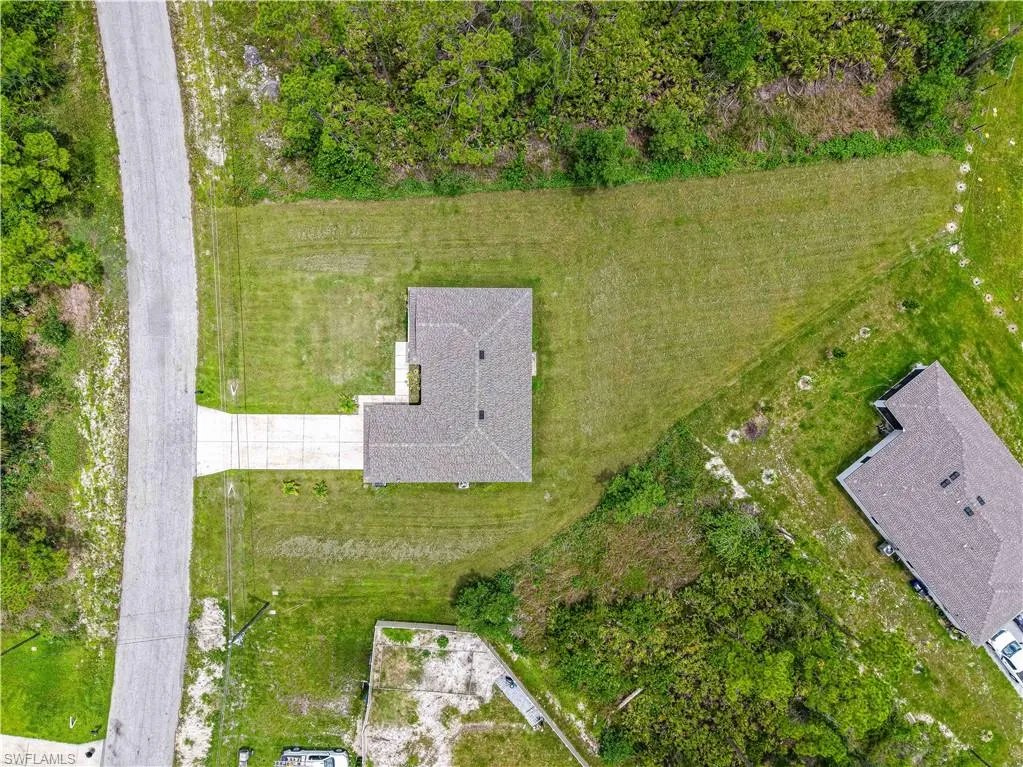 866 Youngreen DR, Fort Myers, FL 33913,225063303