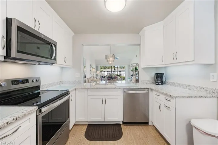 1357 Churchill Cir # G204, Naples Fl 34116