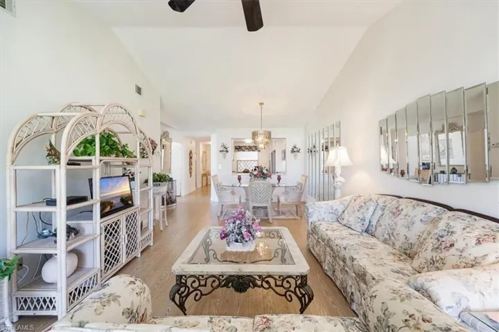 1357 Churchill Cir # G204, Naples Fl 34116