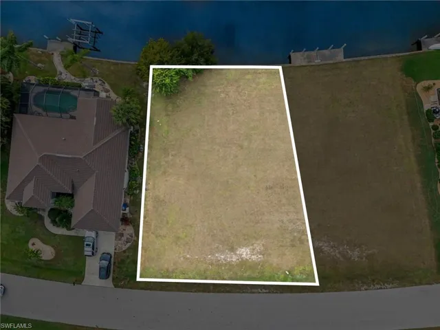 View of property location with property boundaries highlighted