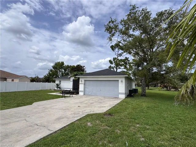 15627 Spring Line Ln, Fort Myers, Florida 33905