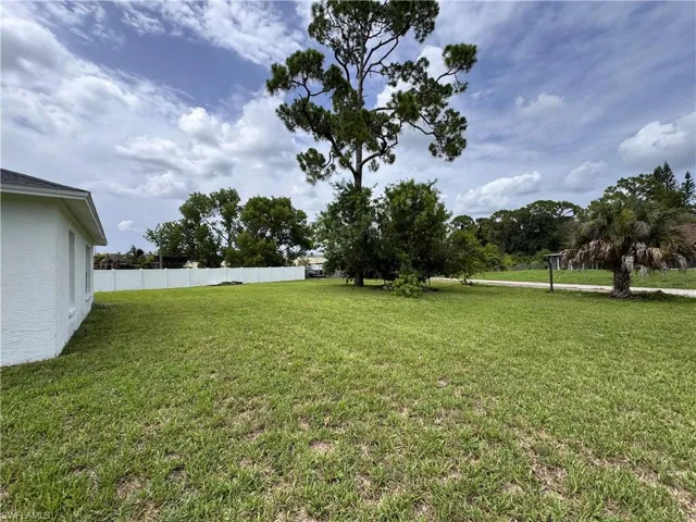 15627 Spring Line Ln, Fort Myers, Florida 33905