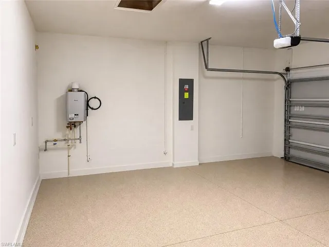 20230  Millrun  DR, Estero, FL 33928