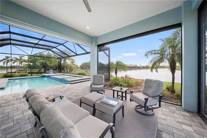 6076 Lucaya Way Se, Naples, Florida 34113