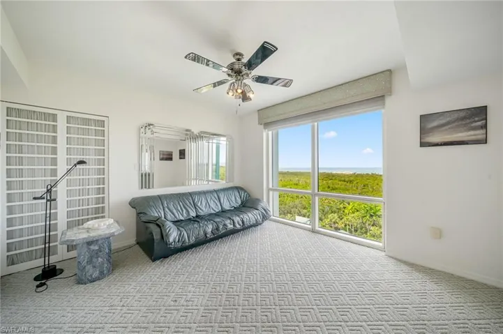 7515 Pelican Bay Blvd 10d, Naples, Florida 34108