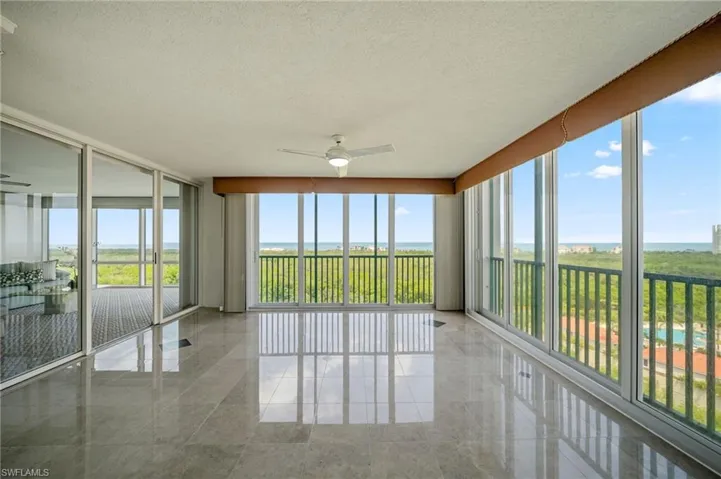 7515 Pelican Bay Blvd 10d, Naples, Florida 34108