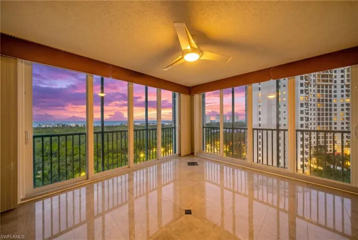 7515 Pelican Bay Blvd 10d, Naples, Florida 34108