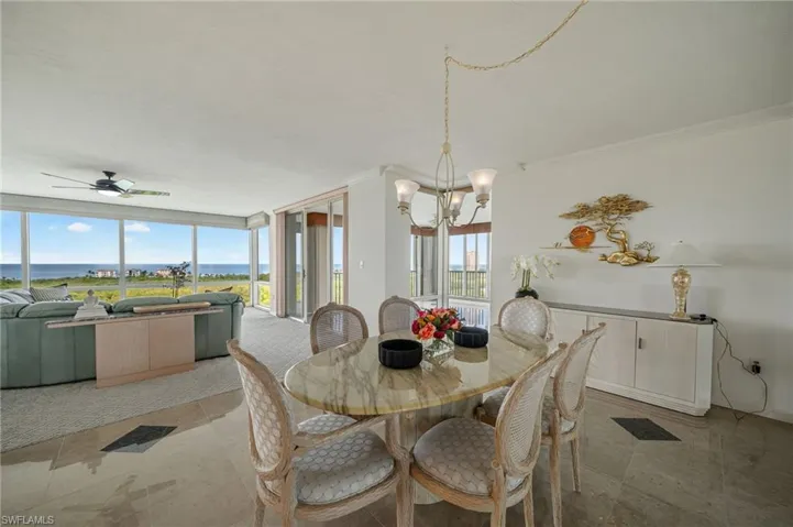 7515 Pelican Bay Blvd 10d, Naples, Florida 34108