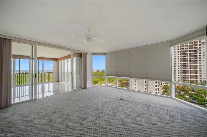 7515 Pelican Bay Blvd 10d, Naples, Florida 34108