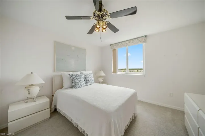 7515 Pelican Bay Blvd 10d, Naples, Florida 34108