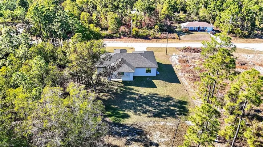 Aerial view of property and surrounding area