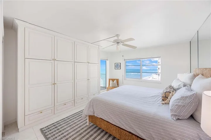 3443  Gulf Shore N BLVD, Naples, FL 34103