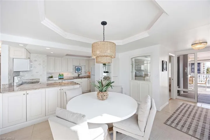 3443  Gulf Shore N BLVD, Naples, FL 34103